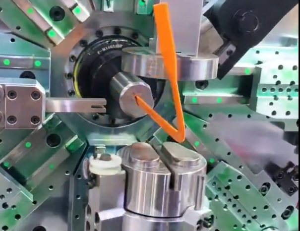 銅鋁排折彎機(jī)